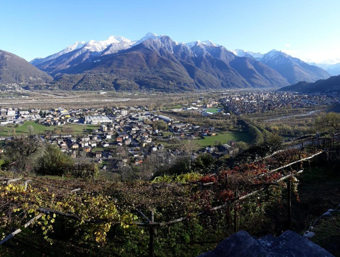 Ossola Dal Monte - Affittacamere Crevoladossola Exteriör bild